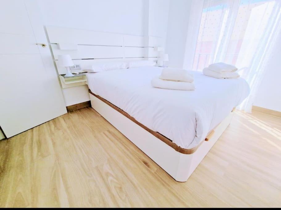 Apartamento Puerto Sol Y Mar فوينخيرولا المظهر الخارجي الصورة